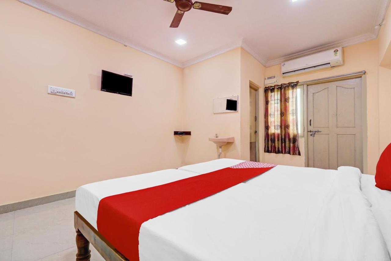 Oyo 81409 Hotel Sivajothi Tuticorin Esterno foto